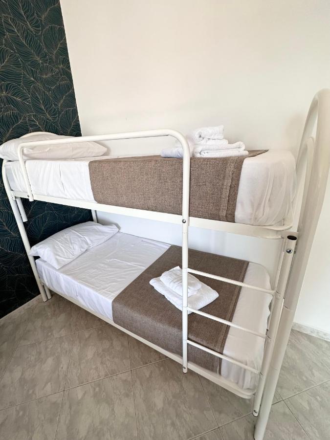 נאפולי Airport Seaview Rooms מראה חיצוני תמונה